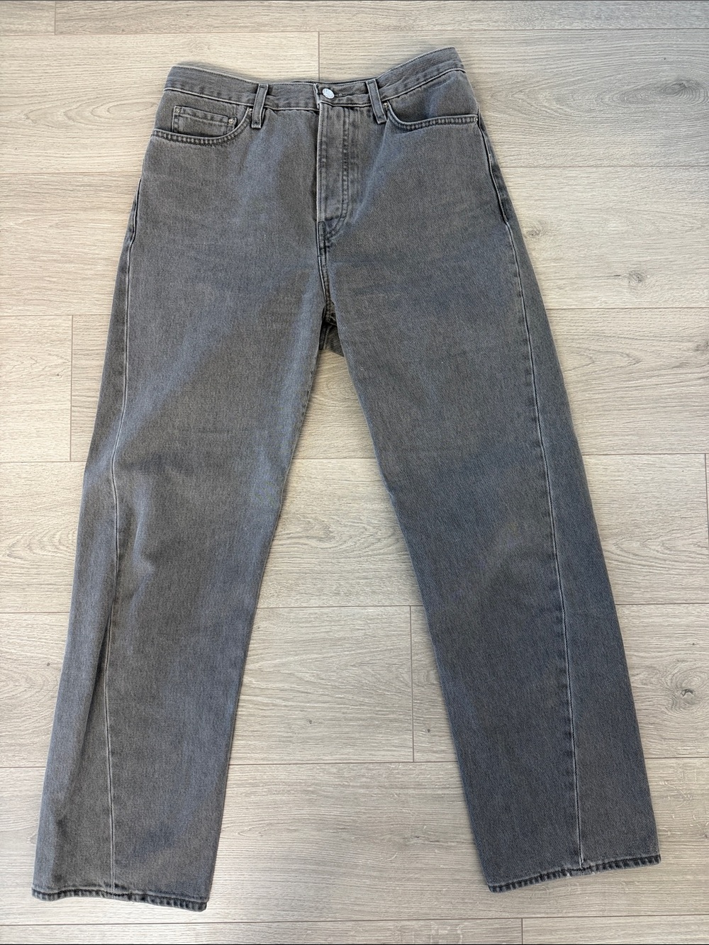 Toteme Twisted seam jeans in grey in 28/32